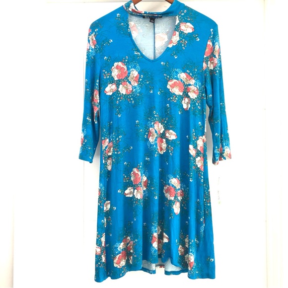 Madison Leigh Floral 3/4 Sleeve Mini Dress - Picture 6 of 12
